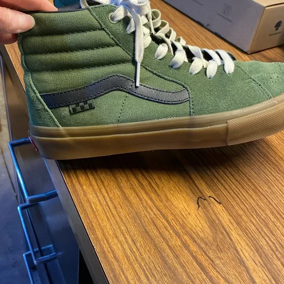 Vans Off The Wall Green High Tops Tennis Shoes Sz 9.5 - Picture 2 of 10